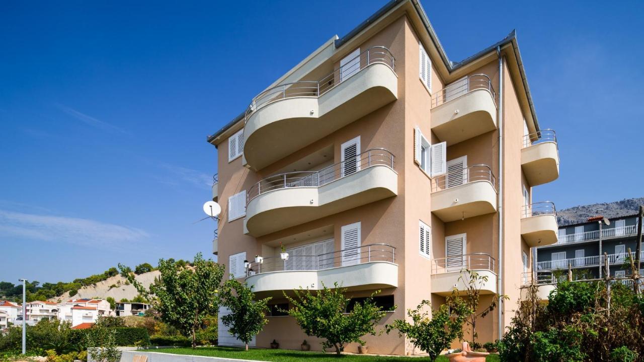 Apartment Toma Подстрана Экстерьер фото